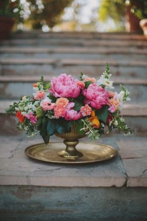 Pink Peony Centerpiece, Malibu Beach Wedding, Beach Centerpieces, Peonies Centerpiece, Wedding Flowers Peonies, Beach Wedding Photos, Flowers Arrangements, Beautiful Flower Arrangements, Wedding Southern California