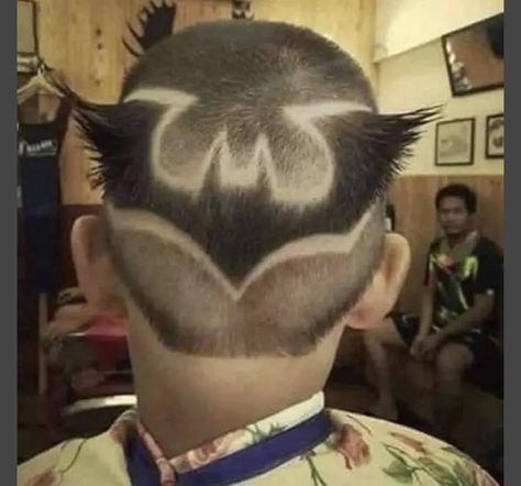 Batman Haircut, Hair Tattoo Designs, Haircut Fails, Shaved Hair Designs, Bad Haircut, Haircut Designs, Pinterest Hair, Hair Tattoos, Men's Haircut