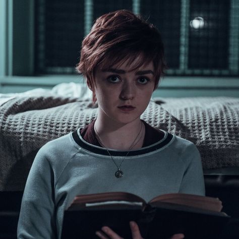 Do you have anything to confess Rahne Sinclair? New Mutants Movie, Charlie Heaton, New Mutants, The New Mutants, Arya Stark, Man Movies, Anya Taylor Joy, Maisie Williams, Marvel X