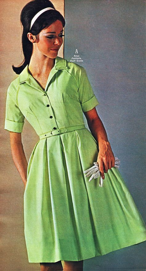 Sixties Aesthetic, Green Dress Aesthetic, Fashion Diversity, Colleen Corby, 1960’s Fashion, 1960s Dresses, 60s 70s Fashion, 60s And 70s Fashion, Retro Looks