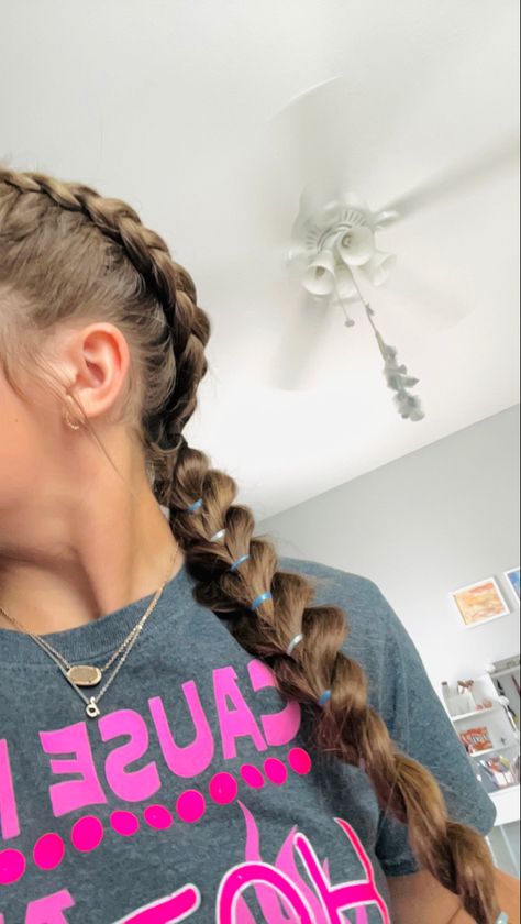 Dragon Braid, Cute Volleyball Hairstyles, Cute Sporty Hairstyles, Soccer Hairstyles, Volleyball Hair, Soccer Hair, Track Hairstyles, Basketball Hairstyles, Competition Hair