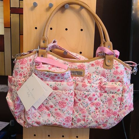 This Is A Brand New Pink Floral Baby Bag. Never Used. Luxury Diaper Bag, Cute Diaper Bags, Baby Bumper, Mommy Bag, Diaper Bag Tote, Kawaii Stuff, House Things, Small Baby