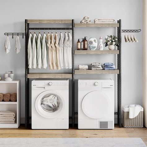 Small laundry room organization