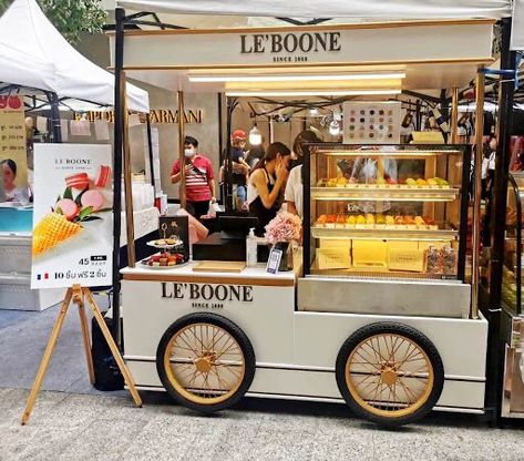 Street Food Design Ideas, Food Cart Design Street, Food Stand Design Street, Street Food Design Kiosk, Food Stand Ideas, Food Cart Design Ideas, Food Stall Ideas, Cupcake Cart, Street Food Stall