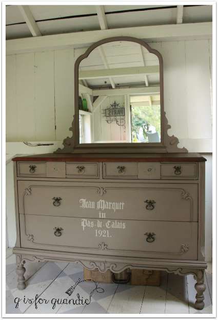 Annie Sloan Chalk Paint Coco, Chalk Paint Furniture Dresser, Coco Chalk Paint, Annie Sloan Furniture, Chalk Paint Dresser, Chalk Paint Furniture Diy, Chalk Paint Makeover, Custom Dresser, Chalk Paint Colors