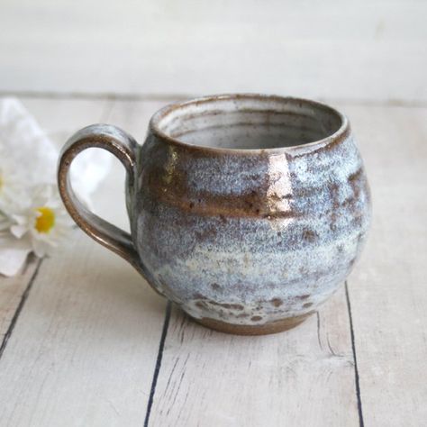 Pottery Tea Cup Ideas, Mug Wheel Thrown, Hand Thrown Pottery Mugs, Speckled Glaze Pottery, Wheel Thrown Mug Ideas, Hand Thrown Mug, Wheel Thrown Cups, Pottery Mugs Wheel Thrown, Pottery Wheel Throwing Ideas