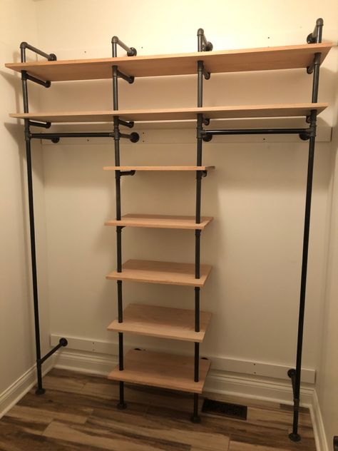 Pipe Closet, Diy Walk In Closet, Pipe Shelving, Dressing Design, Bed In Closet Ideas, Closet Design Layout, Closet Aesthetic, Tiny Bedrooms, Closet Renovation