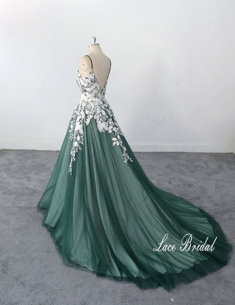 Dark Green Wedding Dress, Sage Green Wedding Dress, Emerald Wedding Dresses, Emerald Green Wedding Dress, Green Wedding Dress, Wedding Gown A Line, Dark Green Wedding, Green Wedding Dresses, Ivory Lace Wedding Dress