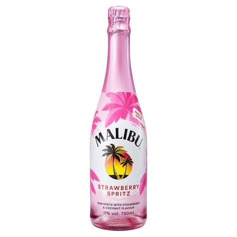 Malibu Strawberry Spritz Is The Fizzy, Rum-Based, Millennial Pink Drink Of The Summer Janecore Aesthetic, Guava Drink, Pink Malibu, Vodka Slush, Malibu Drinks, Flavored Rum, Malibu Coconut, Pretty Alcoholic Drinks, Malibu Rum