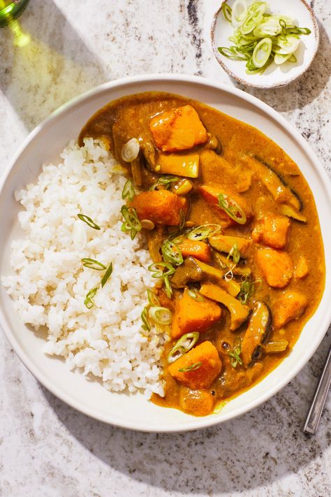 Kare Raisu, Curry Spice Mix, Muffins Recipes, Kabocha Squash, Japanese Curry, Curry Rice, How To Cook Mushrooms, Curry Spices, Family Eating