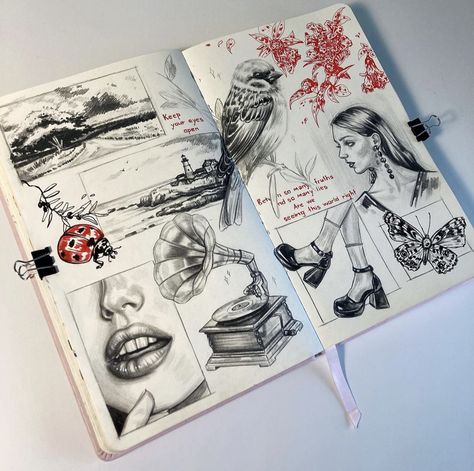 Graphite Aesthetic, Sketchbook Spreads, Ink Doodles, Sketchbook Drawings, Art Journal Therapy, Sketchbook Art Journal, Art Diary, Sketchbook Ideas, Arte Sketchbook