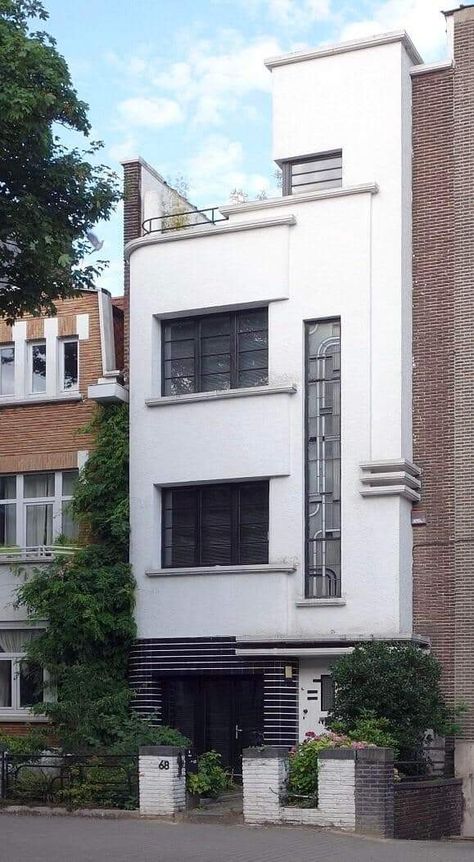 Art Deco Residential Architecture, Art Deco Townhouse, 30s Architecture, Art Deco Houses, Art Deco Homes, Bauhaus Architecture, Architecture Classic, Modern Townhouse, Modernist House