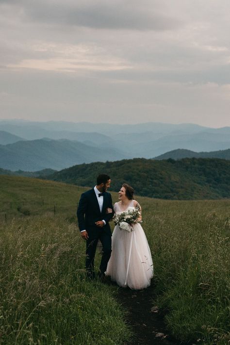 Max Patch Wedding, Max Patch Elopement, Appalachia Wedding, Max Patch Nc, Wildflower Elopement, Mountain Engagement Shoot, Mountain Top Elopement, Dream Elopement, Chapel In The Woods