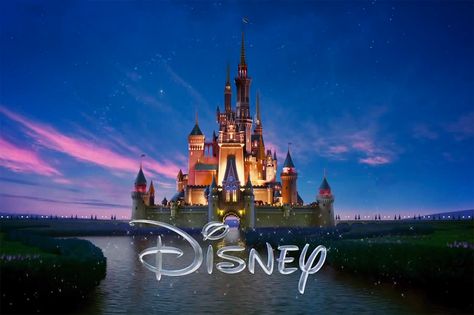 The Evolution of The Classic Disney Logo Disney Castle Logo, Disney Intro, Castle Movie, Foto Cars, Movie Intro, Disney Au, Disney Logo, Live Action Movie, Walt Disney Animation Studios