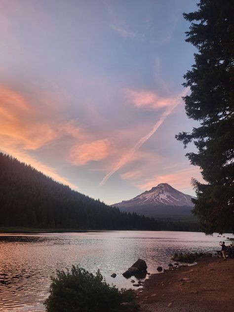 Trillium Lake, Lake Camping, Camping Trip, Camping Trips, Summer Vibes, Camping, Lake, Pins