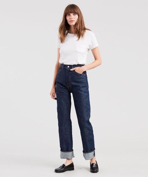 These Are Our Go-To Brands for the Best Raw Denim Mama Jeans, Raw Denim Jeans, Levis Vintage Clothing, Jeans Outfit Women, Estilo Denim, Mode Jeans, Outfit Jeans, Jeans Mom, Raw Denim