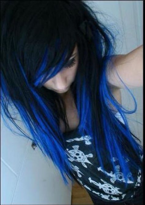 Black/Blue Emo 2000, Emo Things, 2000s Scene, I'm Jealous, Emo Scene Hair, Scene Girl, Punk Emo, Emo Hair, Scene Girls