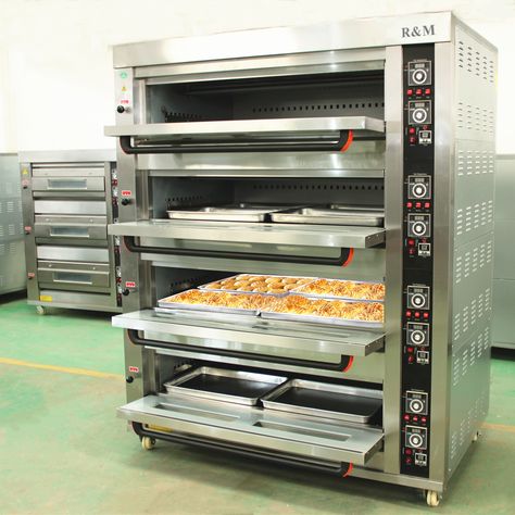 Industrial big pizza 3 4 decks 9 12 16 trays gas power electric bread deck commercial oven bakery Equipment for baking cake sale https://m.alibaba.com/product/1600271752446/Industrial-big-pizza-3-4-decks.html?__sceneInfo={"cacheTime":"1800000","type":"appDetailShare"} Commercial Bakery Kitchen Layout, Deck Oven Bakery, Pizza Kitchen Design Commercial, Bakery Machine Ovens, Industrial Oven, Bakery Oven, Giant House, Bread Making Machine, Bakery Equipment