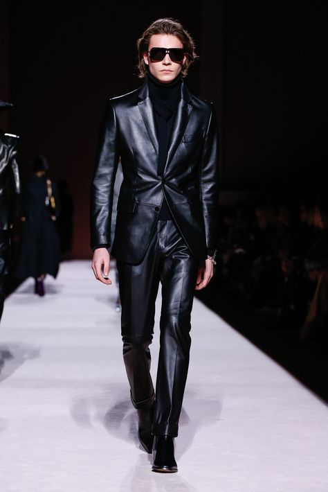 Men Couture, Tom Ford Menswear, Tom Ford Tuxedo, Fall Menswear, New York People, Men Lifestyle, Men Boot, Tom Ford Clothing, Leather Suit