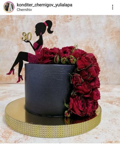 Black Cakes Birthday For Women, 40th Cake Ideas Women, 40th Birthday Cake For Women Elegant, 45th Birthday Cake, 30th Birthday Cake For Women, 40th Birthday Cake For Women, Birthday Cake For Women Elegant, Wedding Cake Simple Elegant, Diva Cakes