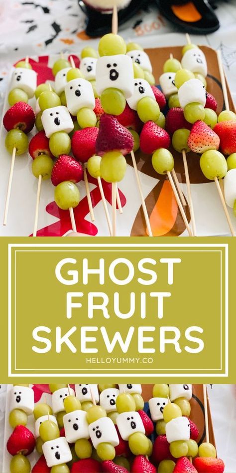 Ghost Fruit, Halloweenpyssel Barn, Marshmallow Skewers, Veselý Halloween, Plat Halloween, Easy Halloween Party Food, Halloween Snacks For Kids, Halloween Lunch, Kids Halloween Food