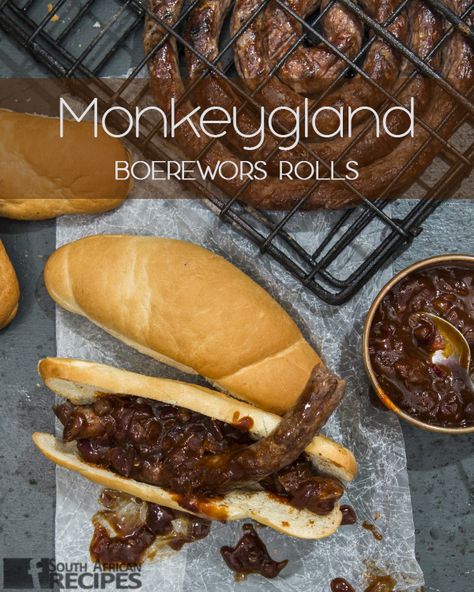 Boerewors Rolls, Bunny Chow, Camping Dishes, South African Recipes, Winter Sun, Camping Food, African Food, Wholesome Food, Creative Food