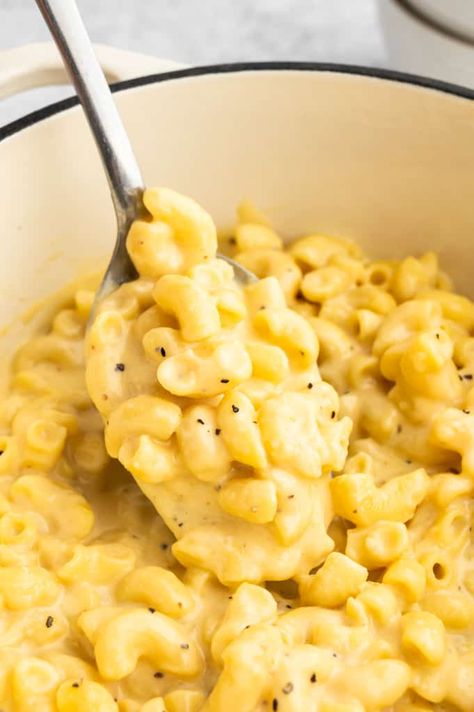 Cottage Cheese Mac and Cheese (High Protein) - Hello Spoonful Mac And Cheese Recipe With Cottage Cheese, High Protein Mac N Cheese, Mac And Cheese With Cottage Cheese, High Protein Mac And Cheese, Cottage Cheese Mac And Cheese, Oven Mac And Cheese, Cottage Cheese Dinner, Cottage Cheese Smoothie, Cheese Mac And Cheese