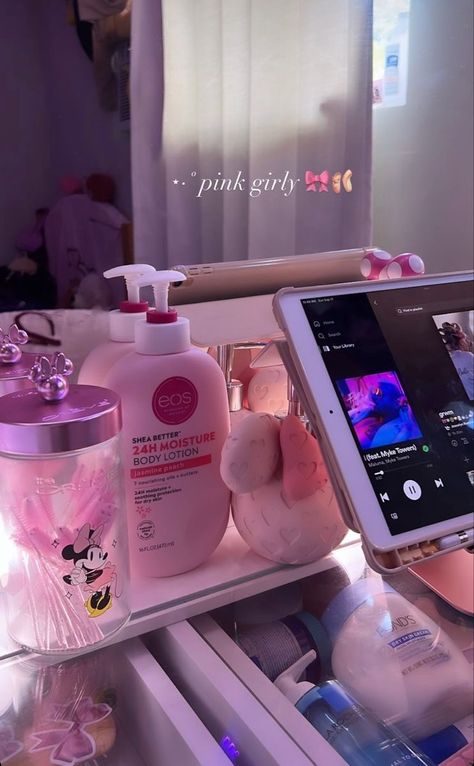 Pink Lifestyle, Pretty Pink Princess, Pink Life, Cream For Dry Skin, Pink Girly Things, Body Care Routine, Body Skin Care Routine, Everything Pink, Beauty Room