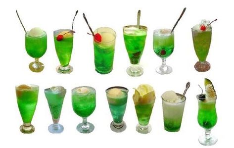 Melon Soda, Soda Floats, 패턴 배경화면, Cream Soda, Cute Desserts, I Want To Eat, Cute Food, Food Design, Fun Drinks