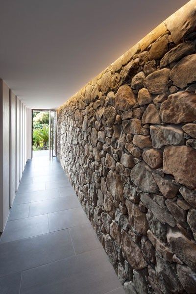 #home #decoration #stonewalling #stonewall #walldecorationideas #walldesigns stone wall design ideas,stone wall design,living room stone wall decorating ideas,stone wall decoration ideas,stone wall decorating ideas,stone tv wall design ideas,stone wall,stone wall cladding,stone cladding designs,stone cladding designs for tv unit,natural stone cladding,design,stone wall tiles,stone wall interior design ideas,stone wall interior design,stone wall decoration ideas 2021,stone wall claddi Stone Wall Interior Design, Grand Designs Australia, Vstupná Hala, Stone Feature Wall, Stone Walls Interior, Stone Wall Design, Entry Wall, Stone Interior, Desain Lanskap