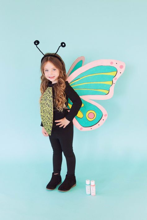 Butterfly Costume Kids, Diy Butterfly Costume, Easy Halloween Costume Ideas, Butterfly Halloween Costume, Carton Diy, Easy Halloween Costume, Butterfly Costume, Costumes Diy, Homemade Halloween Costumes