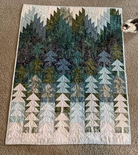 Beautiful Mottled Fabrics Make a Stunning Quilt - Quilting Digest Nature Quilts Patterns, Art East Quilting Company, Quilts With Trees Ideas, Nature Inspired Quilts, Misted Pines Quilt, King Size Quilt Patterns Modern, Outdoor Quilt Ideas, Woodsy Quilt Patterns, Mountain Quilt Pattern Ideas