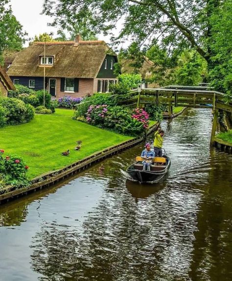 Jackson M (@BintingM) / Twitter Giethoorn Village, Giethoorn Netherlands, Dutch Village, Sardinia Italy, Farm Stay, Scenic Beauty, Colorful Landscape, Sardinia, Amazing Destinations