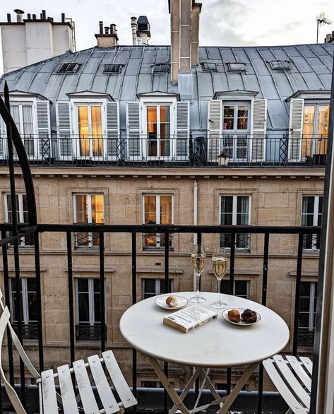 How to decorate your Parisian balcony? Parisian Windows, Compact Lounge Chair, Paris In Summer, Parisian Balcony, Paris Balcony, Foldable Furniture, Railing Planters, Parisian Life, Conde Nast Traveler