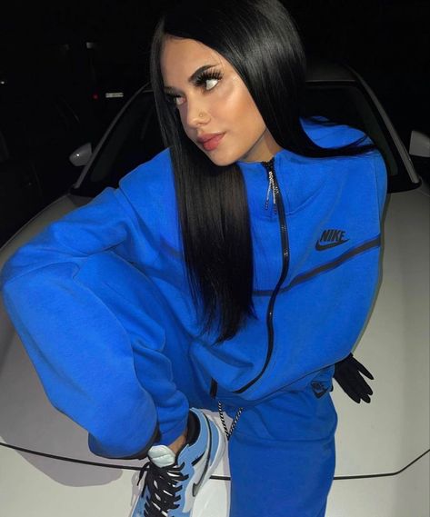 Nike Tech Girl, Nike Tech Fit, Nike Girl Outfits, Nike Tech Fleece Tracksuit, Nike Tech Tracksuit, Girls Nike Outfits, Tech Outfit, Fleece Outfit, Tech Girl