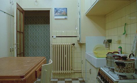 Jeanne Dielman, Chantal Akerman, Film Design, Cozy Kitchen, Grandmas House, House Inspo, 인테리어 디자인, Future House, Background Design