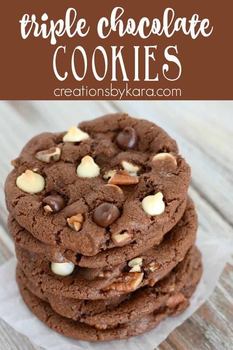 Recipe for triple chocolate chocolate chip cookies loaded with chocolate chips and pecans. A perfect cookie recipe for chocolate lovers! #triplechocolatecookies #chocolatecookies #chocolatechocolatechipcookies #chocolatechips -from Creations by Kara Chocolate Chocolate Chip Cookies, Triple Chocolate Chip Cookies, Triple Chocolate Cookies, Winter Cookies, Yummy Desserts Easy, Baking Recipes Cookies, Holiday Cookie Recipes, Crinkle Cookies, Fall Cookies