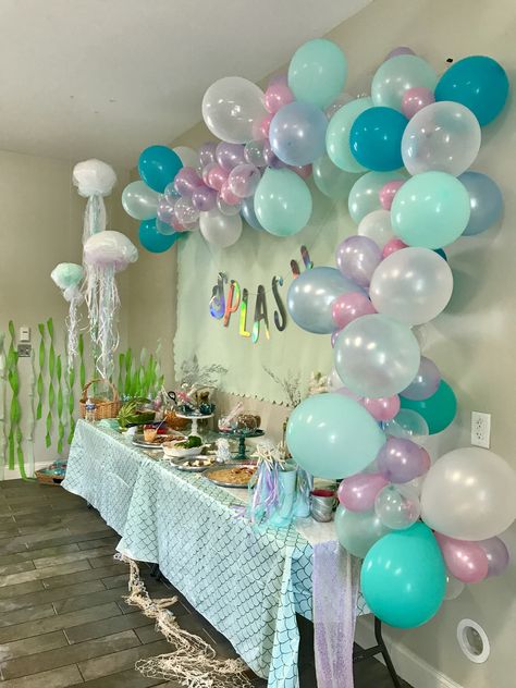 Mermaid birthday party! Chloe & Avery’s 2nd bday party. Jelly fish, ballon garland, DIY party Jellyfish Birthday, Pearl Birthday Party, Fish Birthday, Bday Celebration, Ocean Birthday, 1st Birthday Party Themes, Garland Diy, Mermaid Parties, Girl 2nd Birthday