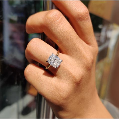 From Amerishine with lots of love🤓. Order 4.43 CT Elongated Cushion Cut Moissanite Diamond Engagement Solitaire Ring Vintage Promise Ring Bridal Ring for Her Dainty Gold Ring at $174.00 #BulgariCartierRing #CushionCutBridal #HaloTiffanyBand #10k14k18kGold #DiamondRing #MoissaniteWedding #CartierRing #PromiseRing #GoldRing #CrystalRing #BridalVintageRing #EngagementRing #StatementRing #etsy #jewelry ***Free Shipping Worldwide*** Checkout Amerishine on ETSY https://www.etsy.com/in-en/shop/Amerish Moissanite Elongated Cushion, Tiffany Band, Elongated Cushion Engagement Ring, Promise Rings Vintage, Classic Engagement Ring Solitaire, Elongated Cushion Cut, Radiant Engagement Rings, Moissanite Solitaire Ring, Cushion Engagement Ring