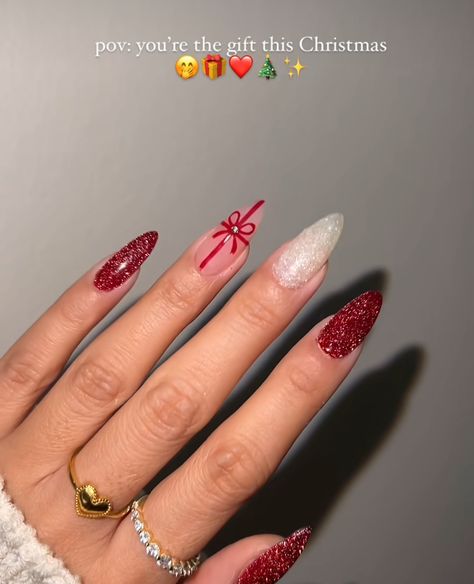 Cute Red Christmas Nails, Merry Christmas Nails, Red Christmas Nails, Modern Nails, Girly Acrylic Nails, Blush Nails, Long Acrylic Nails Coffin, Nails Red, Christmas Nails Acrylic