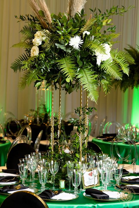 Emerald Wedding Decor Centerpiece Ideas, Emerald Green Black And Gold Centerpieces, Royal Green Wedding, Green And Gold Reception Decor, Emerald Wedding Centerpieces, Emerald Green Reception, Black Green And Gold Wedding Flowers, Emerald Green Black And Gold Wedding Reception, Black Green Gold Wedding Receptions