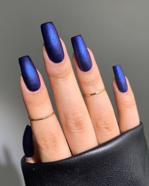 Winter Nail Polish, Thermal Nails, Blue Gel Nails, Speed Demon, Special Effect, Classy Acrylic Nails, Red Violet, Blue Nail Designs, Cat Nails