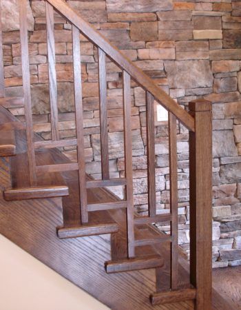 Wooden or Iron Balusters - Blogs & Forums Wooden Railing Stairs, Wooden Staircase Railing, Wood Railings For Stairs, درابزين السلم, Indoor Railing, Interior Stair Railing, Modern Stair Railing, Stair Banister, Wood Handrail