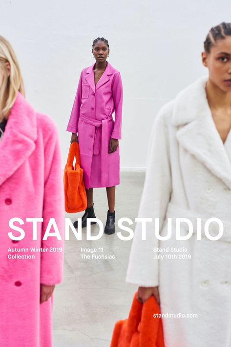 Stand Autumn Winter 2019 (Stand) Moda Rock, Creative Fashion Photography, Stand Studio, Shotting Photo, Campaign Fashion, Photoshoot Concept, Fashion Advertising, Fashion Graphic, Branding Photos