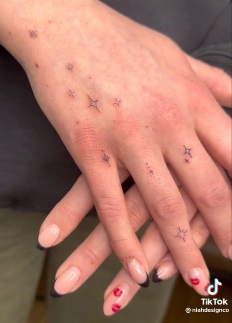 Finger Stars Tattoo, Glitter Hand Tattoo, Small Star Hand Tattoos, Sparkle On Hand Tattoo, Starburst Hand Tattoo, Hand Sparkles Tattoo, Stars On Hands Tattoo, Starry Hand Tattoo, Sparkles On Hand Tattoo