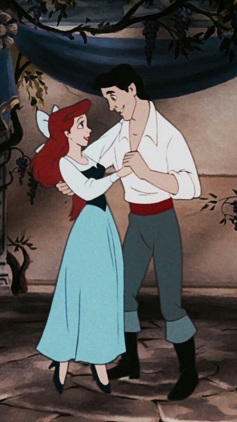 Ariel and Eric dancing Drawing Hands, Ariel And Eric, Bahasa China, Ariel Disney, Mermaid Wallpapers, Disney Belle, Wallpaper Iphone Disney Princess, 디즈니 캐릭터, Mermaid Disney