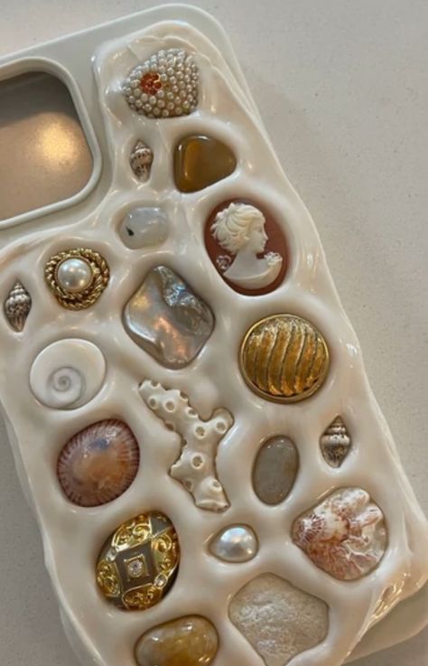 Diy Cases, Seashell Phone Case, Shell Purse, Shell Phone, Diy Case, Pretty Phone Cases, Island Art, Diy Phone, Diy Phone Case