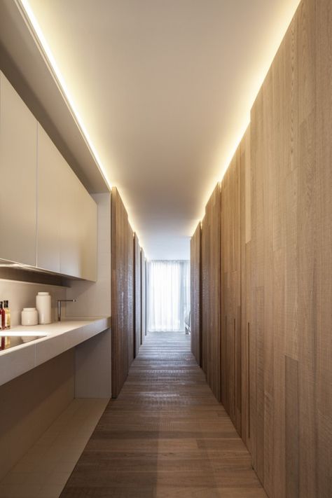 Loft MM, Belgium / C.T. Architects / #storage #kitchen #timber Light Over Sink, Kitchen Lighting Over Table, Blitz Design, Corridor Design, Corridor Lighting, Plafond Design, Cove Lighting, Small Farmhouse, Small Hallways