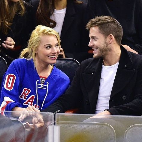 Iconic on Instagram: “Margot Robbie with her husband Tom Ackerley💘” Margot Robbie Boyfriend, Margot Robbie Tom Ackerley, Margot Robbie Husband, Tom Ackerley, Goodbye Christopher Robin, Tonya Harding, Secretly Married, Influential People, Film Producer