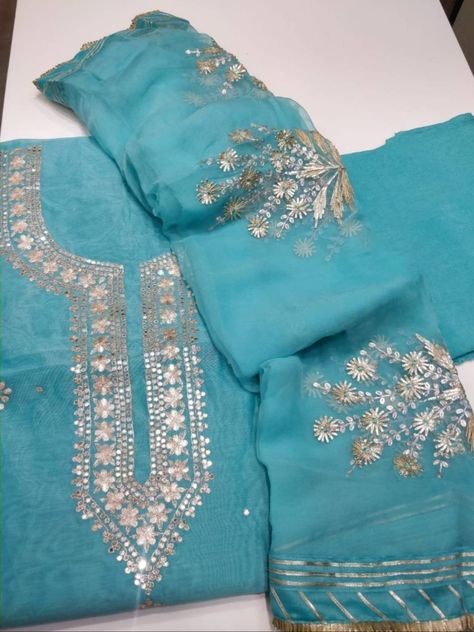 Long Kurta Designs, Gota Patti Suits, Gota Patti Work, Embroidery Suits Punjabi, Indian Salwar, Latest Dress Design, Indian Designer Suits, Indian Salwar Kameez, Neck Embroidery